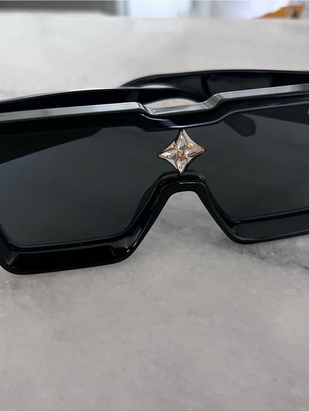 Black Geometric Shield Sunglasses with Center Star Accent
